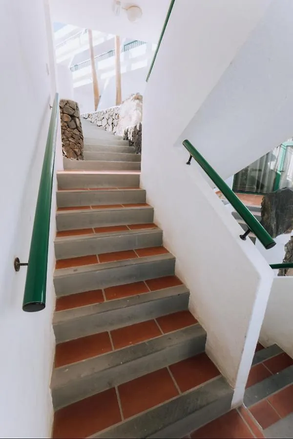 Aparthotel Central Location In A Great Complex With 300Mbps Internet Puerto del Carmen