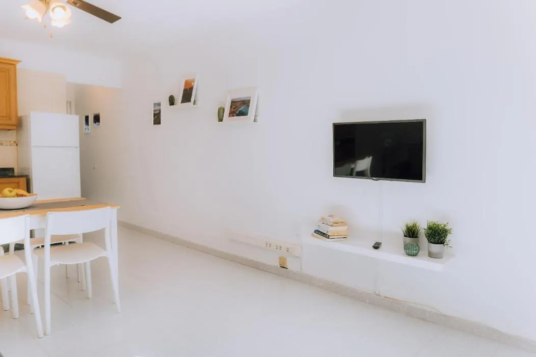 Central Location In A Great Complex With 300Mbps Internet Puerto del Carmen